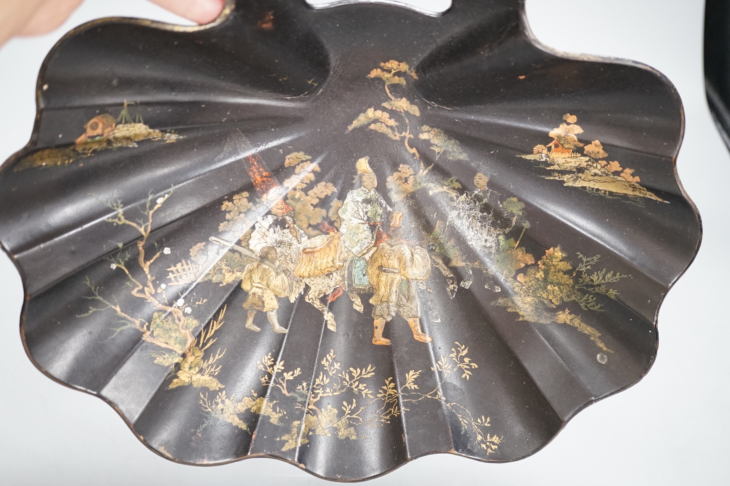Two early 20th century japanned scallop shell dishes. 29cm wide